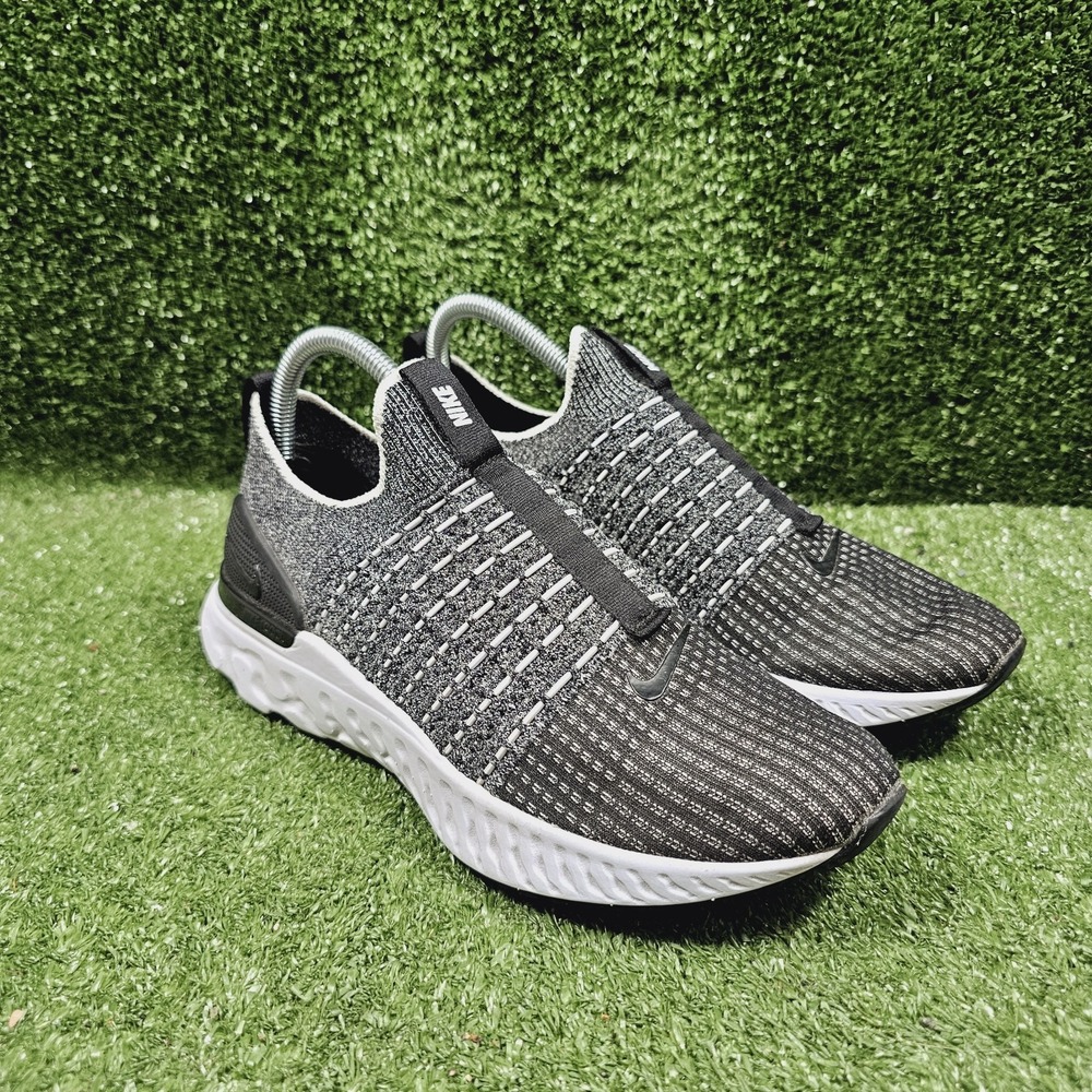 Nike React Phantom Run Flyknit 2 Black Oreo Sneakers CJ0277-003 Mens Size 7